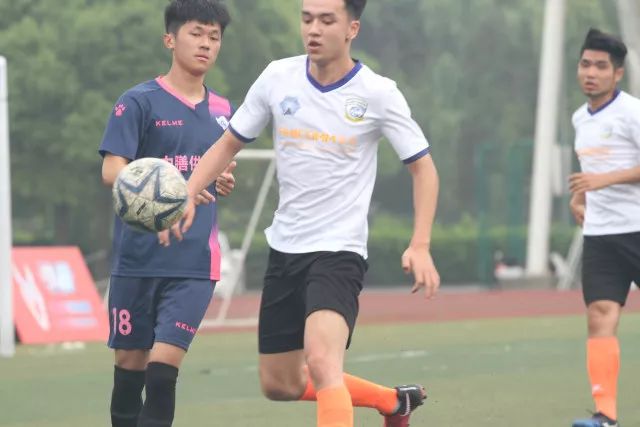 CBA新赛季前两轮战报：上海北京领衔，四川强势攀升第五